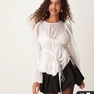 Ghospell oversized ruched top in white